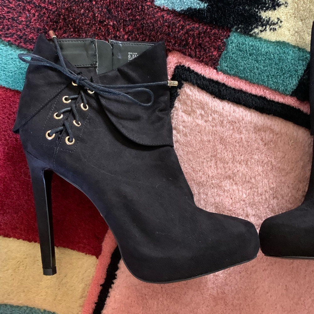Booty heels